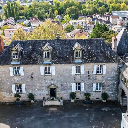 Hotel Chateau De Lacan ブリーブ・ラ ・ガイヤルド エクステリア 写真
